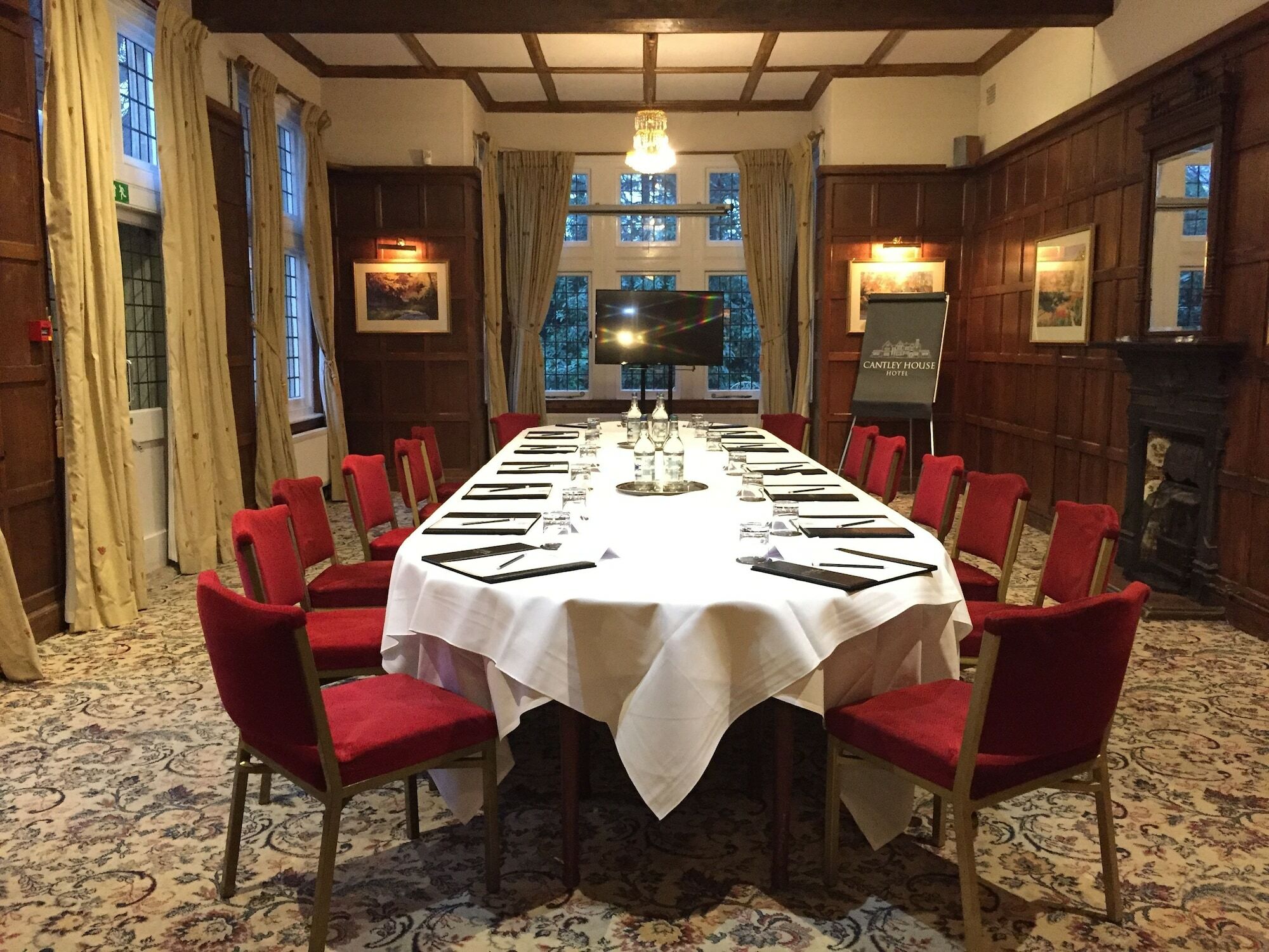 Cantley House Hotel - Wokingham Exterior foto